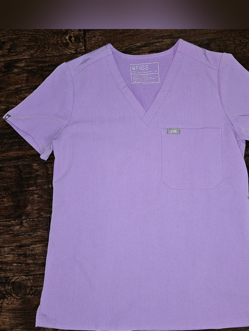 EUC XS Women's FIGS Catarina One Pocket Scrub Top - Wild Iris
